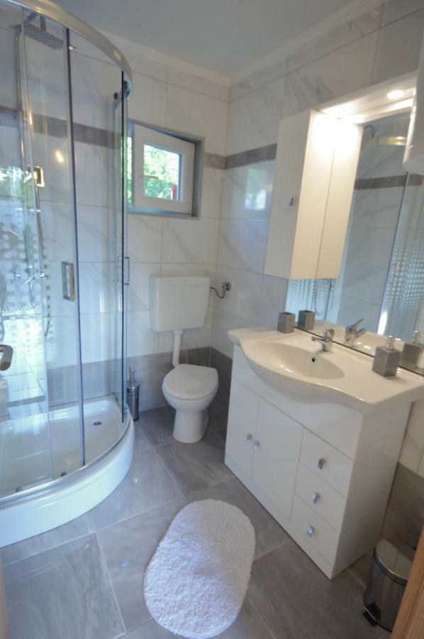 Vacation Home Vesna Брибир Экстерьер фото